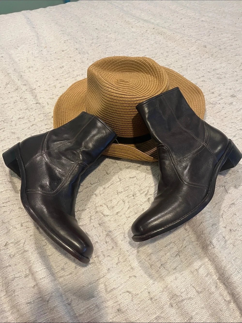 ANTONIO MELANI Black Leather Ankle Boots